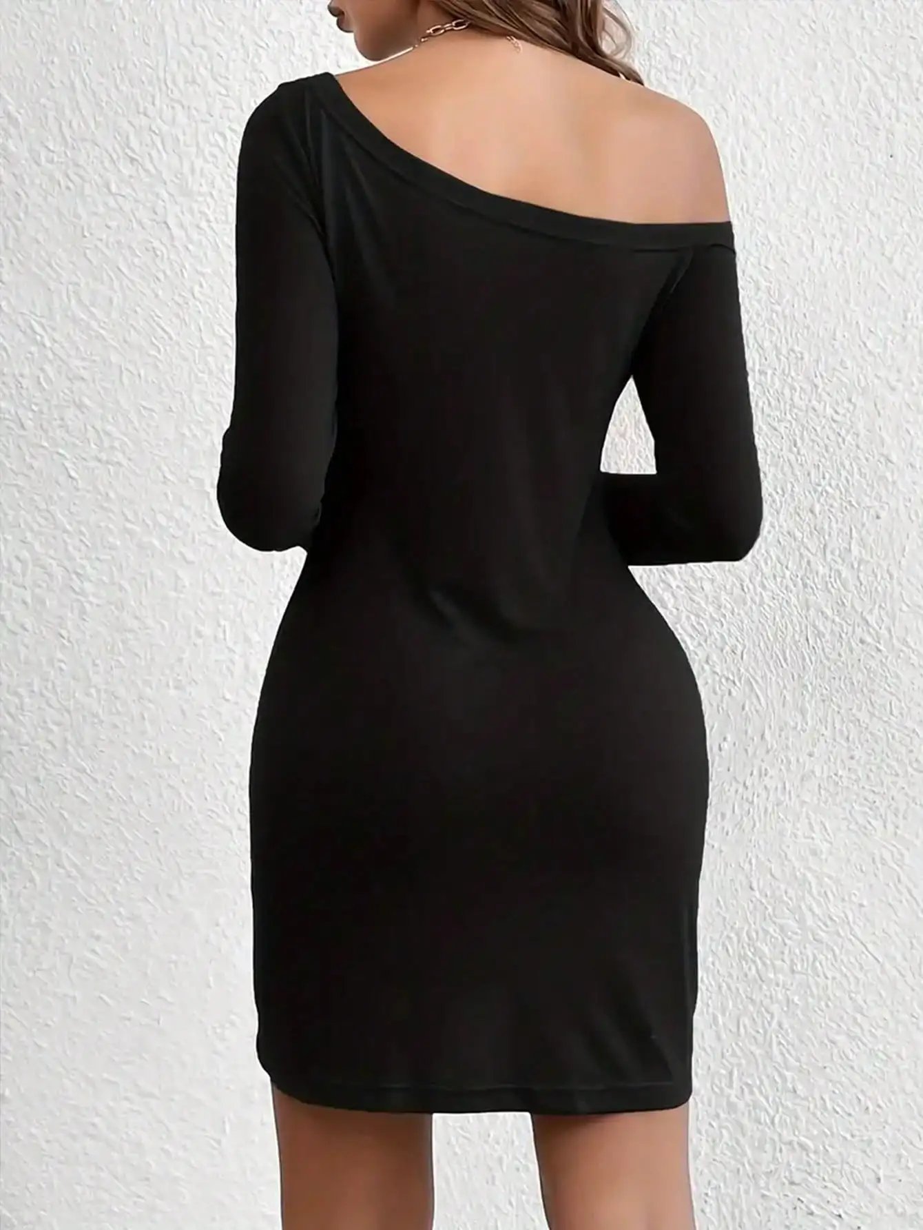 2026 Women's New Casual Elegant Red Love Printed Black Casual Long Sleeve Dress with Slanted Shoulder Design for Women's Wear