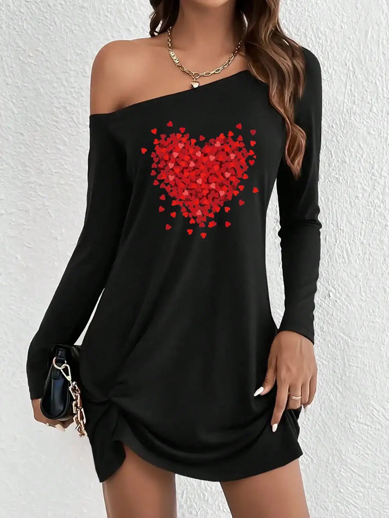 2026 Women's New Casual Elegant Red Love Printed Black Casual Long Sleeve Dress with Slanted Shoulder Design for Women's Wear