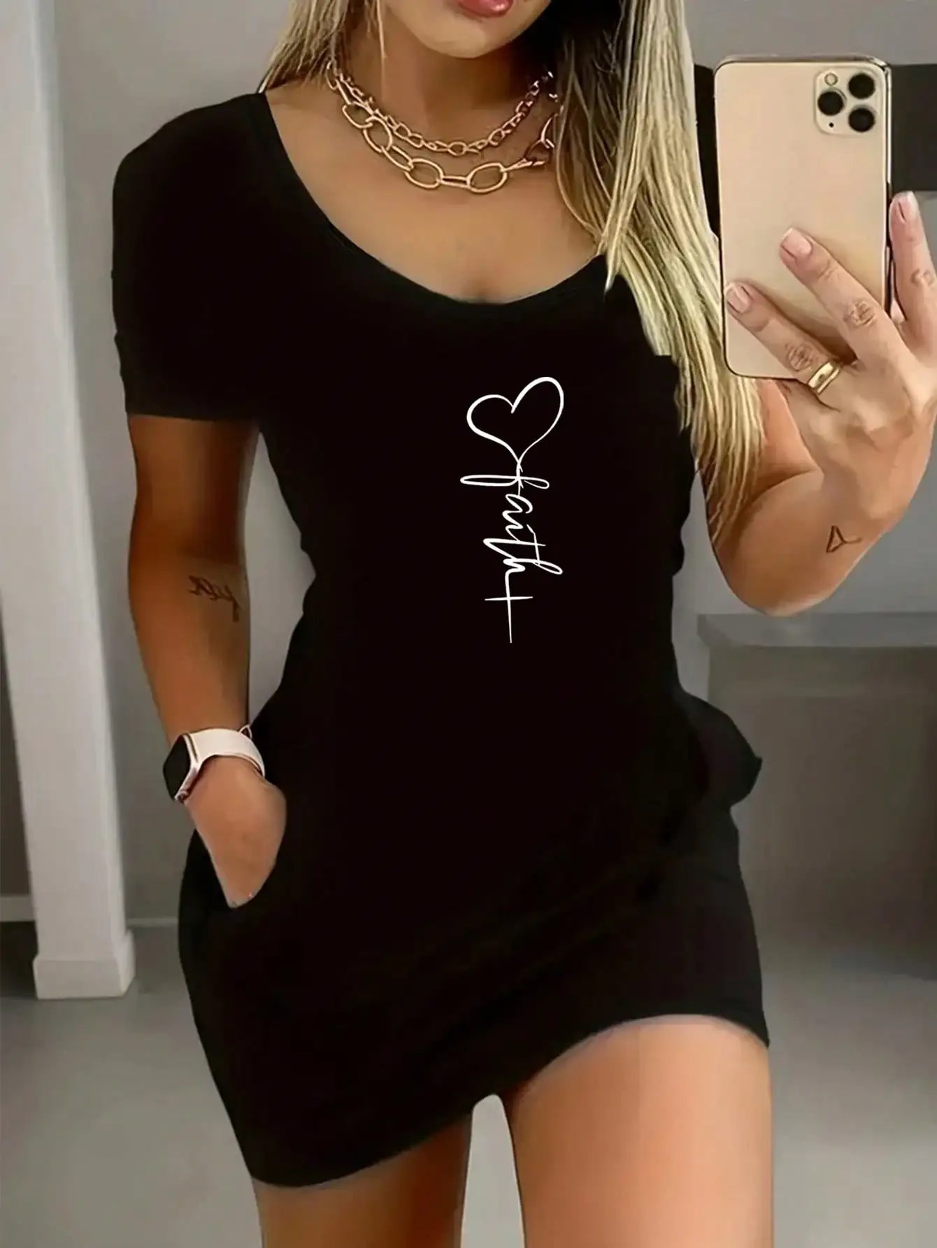 2026 new women's sexy heart-shaped round neck short sleeved dress and skirt, suitable for summer wear 2026 new women's sexy heart-shaped round neck short sleeved dress and skirt, suitable for summer wear